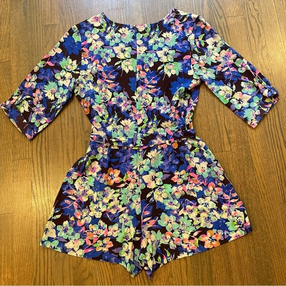 Yumi Kim Liz Tie Waist 100% Silk Floral Romper - Picture 11 of 11